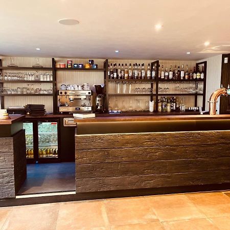 Hotel Restaurant De La Marne Paimpol Dış mekan fotoğraf