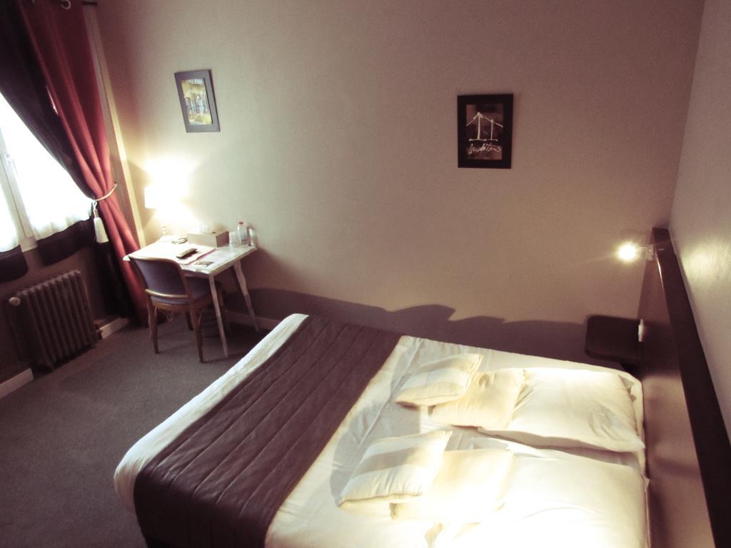 Hotel Restaurant De La Marne Paimpol Dış mekan fotoğraf