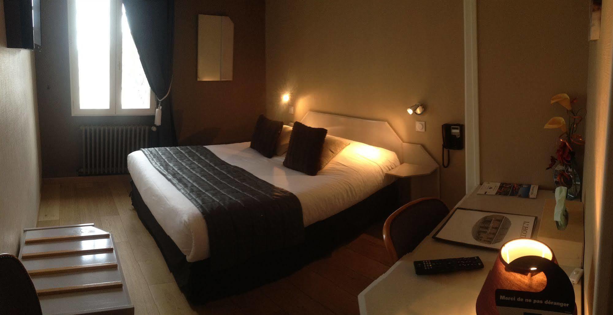 Hotel Restaurant De La Marne Paimpol Dış mekan fotoğraf