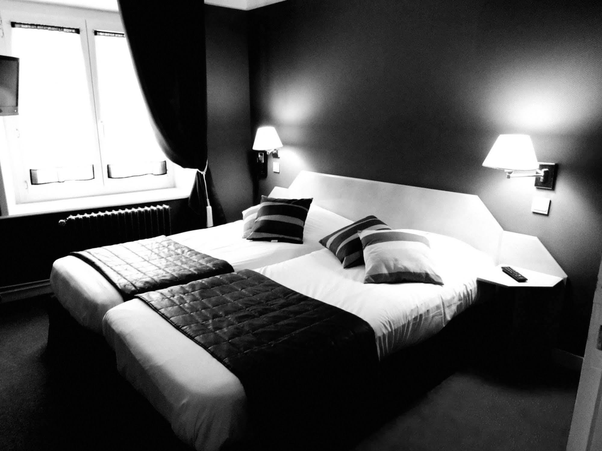 Hotel Restaurant De La Marne Paimpol Dış mekan fotoğraf
